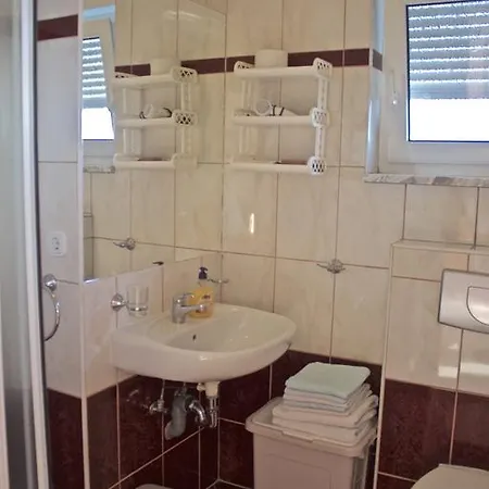 Guest house Adriatico 3*