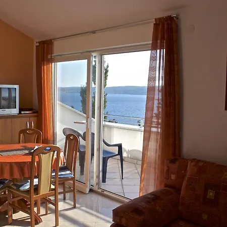 Adriatico بيت ضيافة دْغاماي